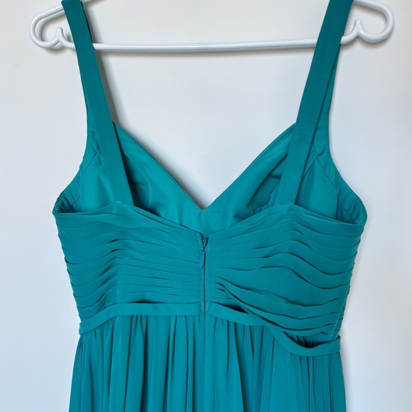 Azazie Chanel in the colour Jade (discontinued colour - size A8) - Picture 3 of 7